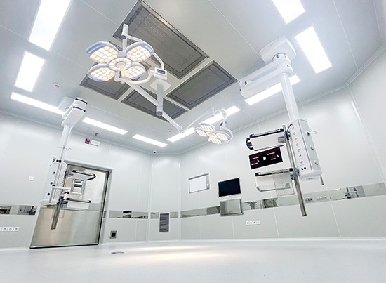 Indonesia Hospital Medical Pendant and Shadowless Operating Lamp Project